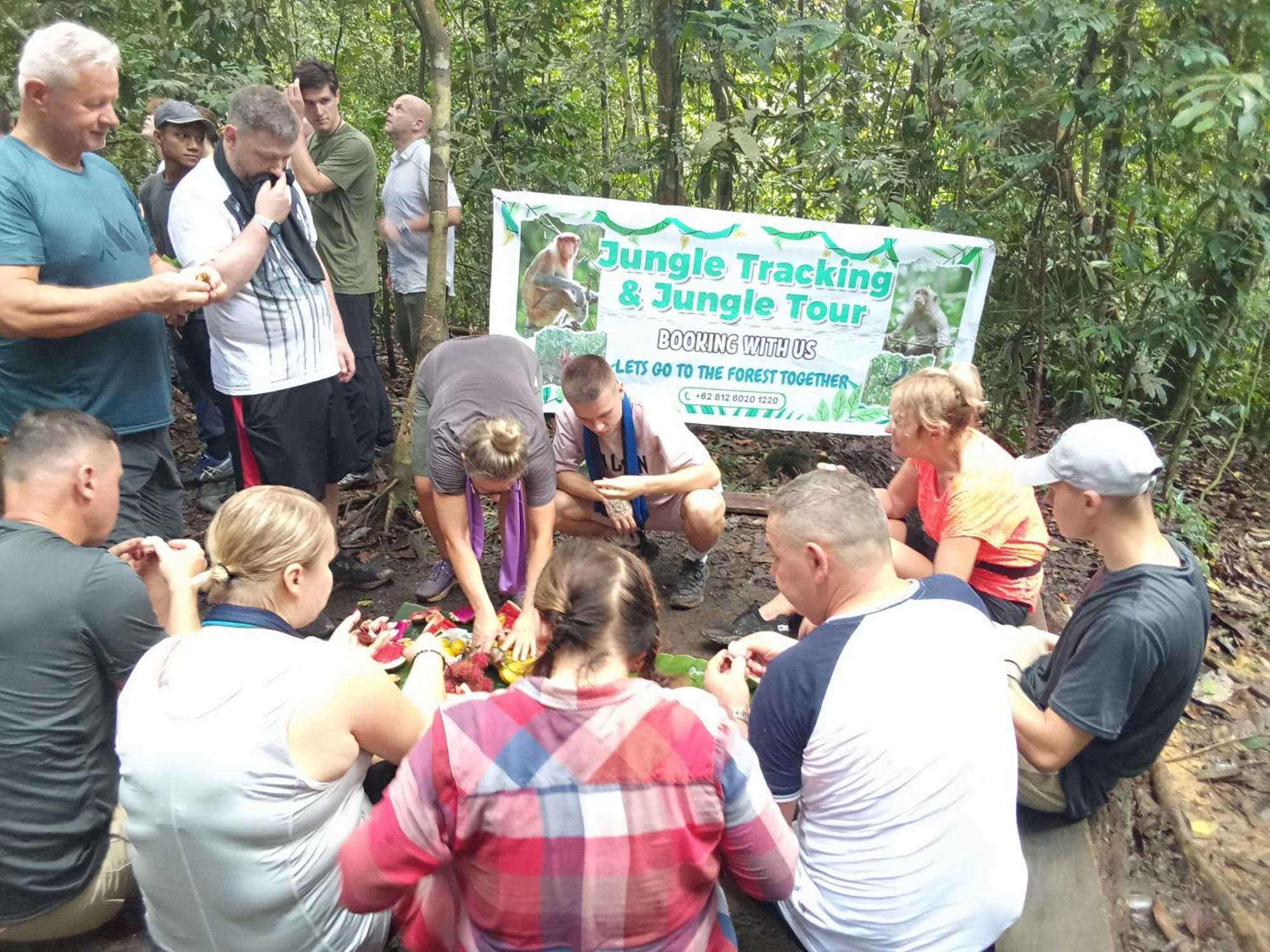 Jungle Treking & Jungle Tour If You Want To Stay Here,You Must Book Treking Only With Us Bukit Lawang Exteriör bild