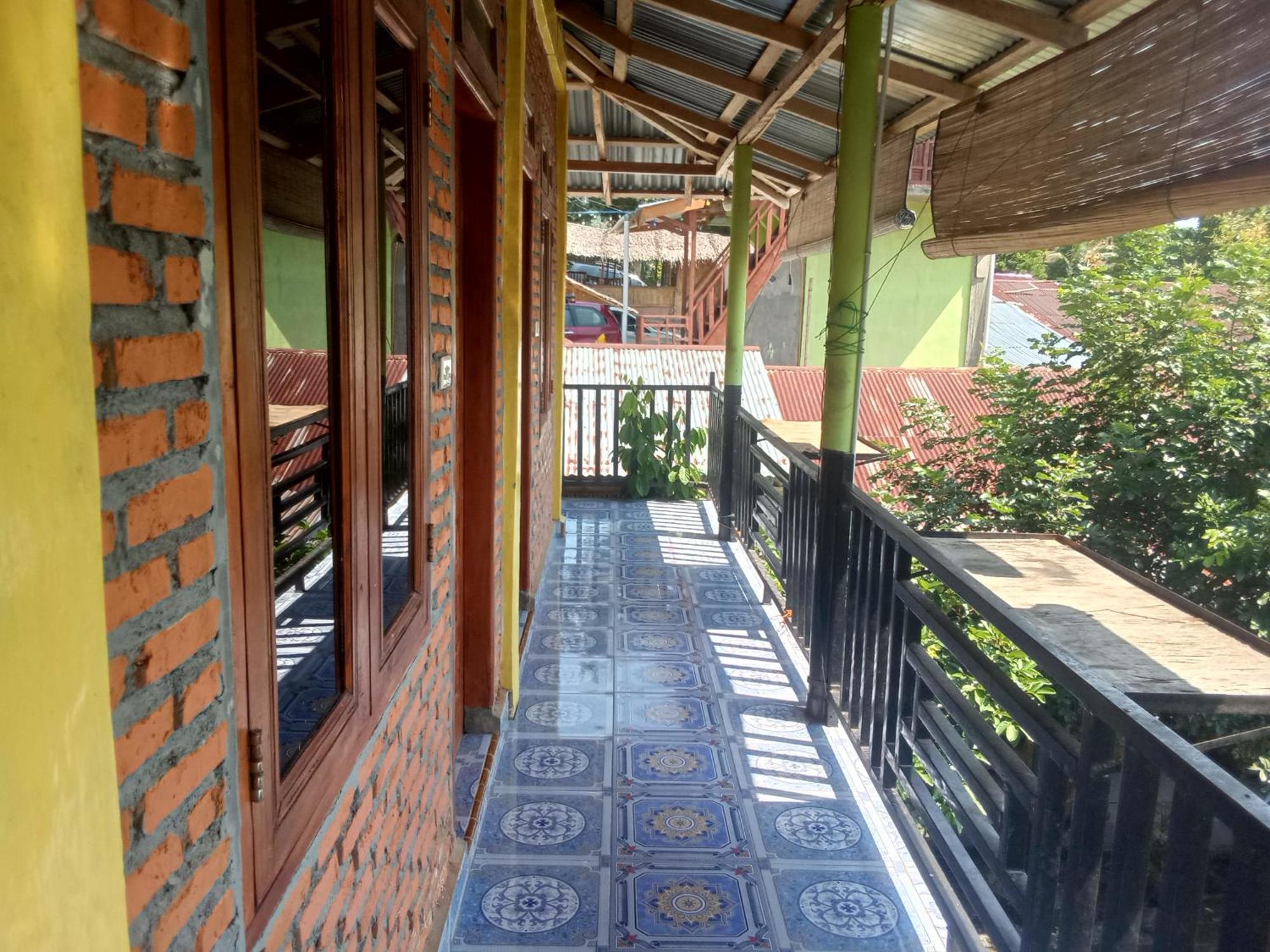 Jungle Treking & Jungle Tour If You Want To Stay Here,You Must Book Treking Only With Us Bukit Lawang Exteriör bild